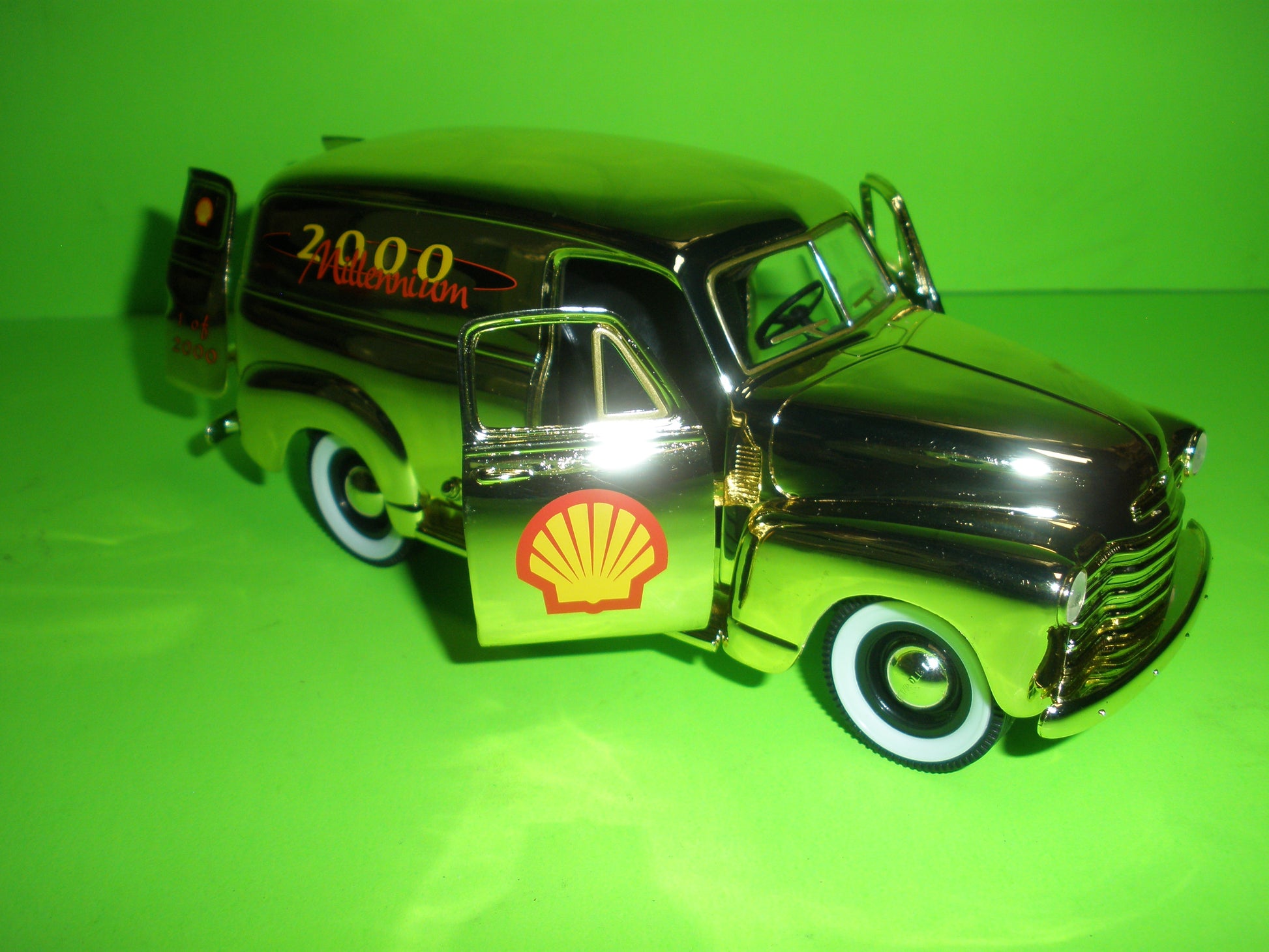 Shell 1952 Chevrolet 3100 Series Panel Delivery Truck