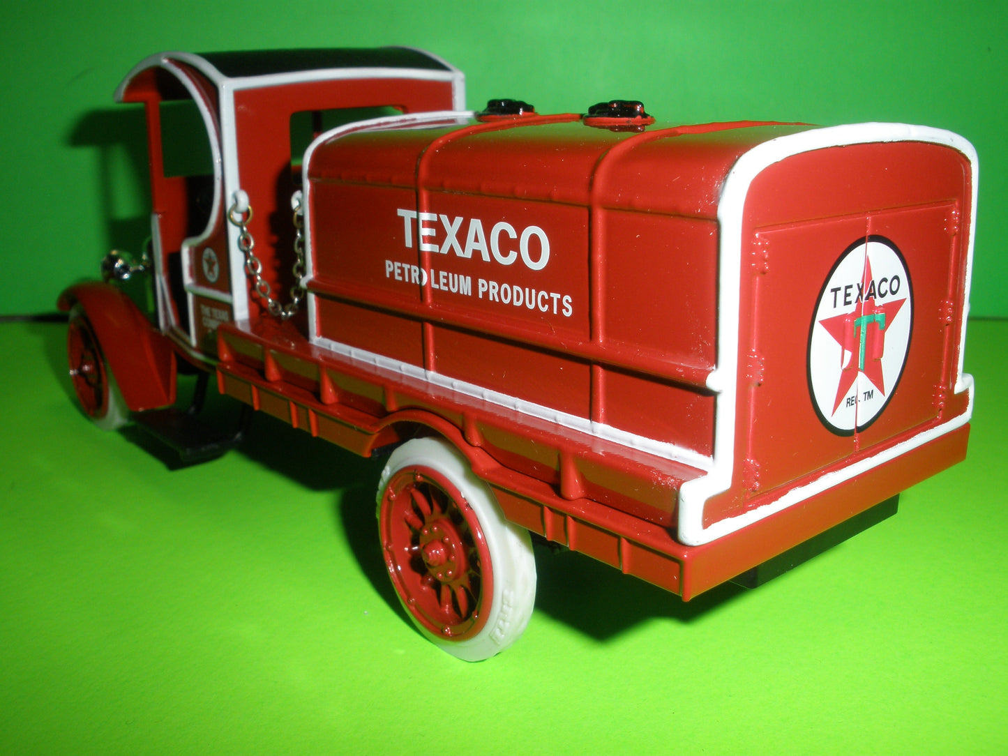 Texaco 1919 GMC Tanker Truck Regular Edition