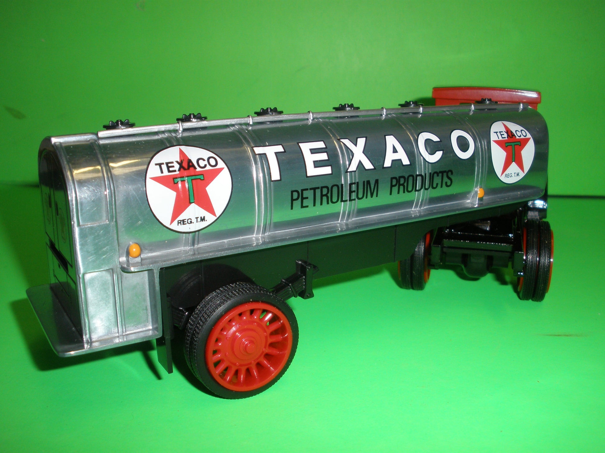 Texaco 1920 Pierce Arrow Tanker Truck Special Edition