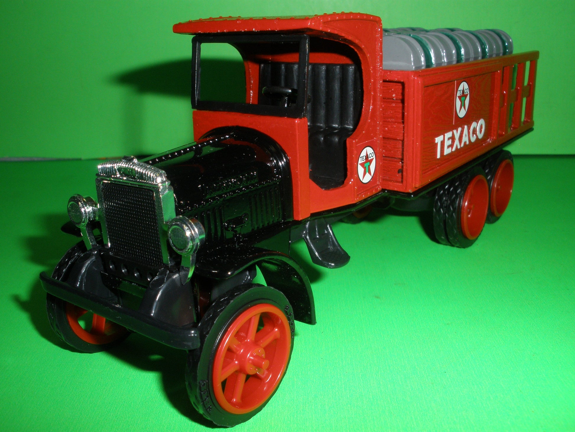 Texaco 1925 Kenworth Stake Truck