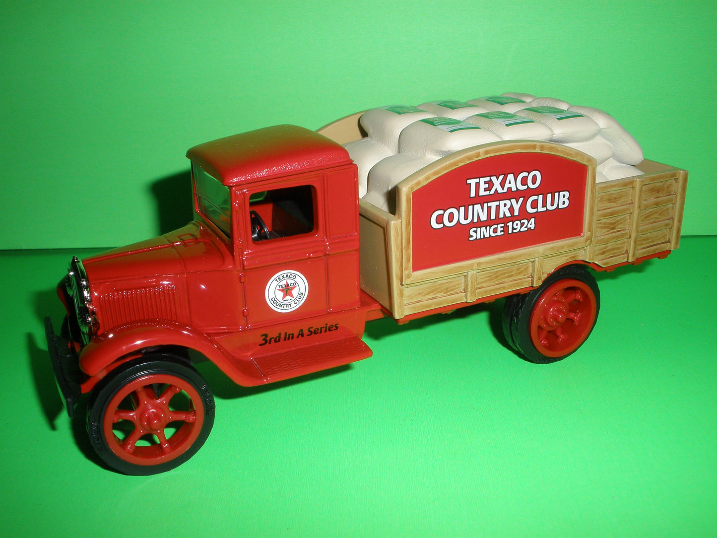 Texaco 1931 Hawkeye Stake Truck