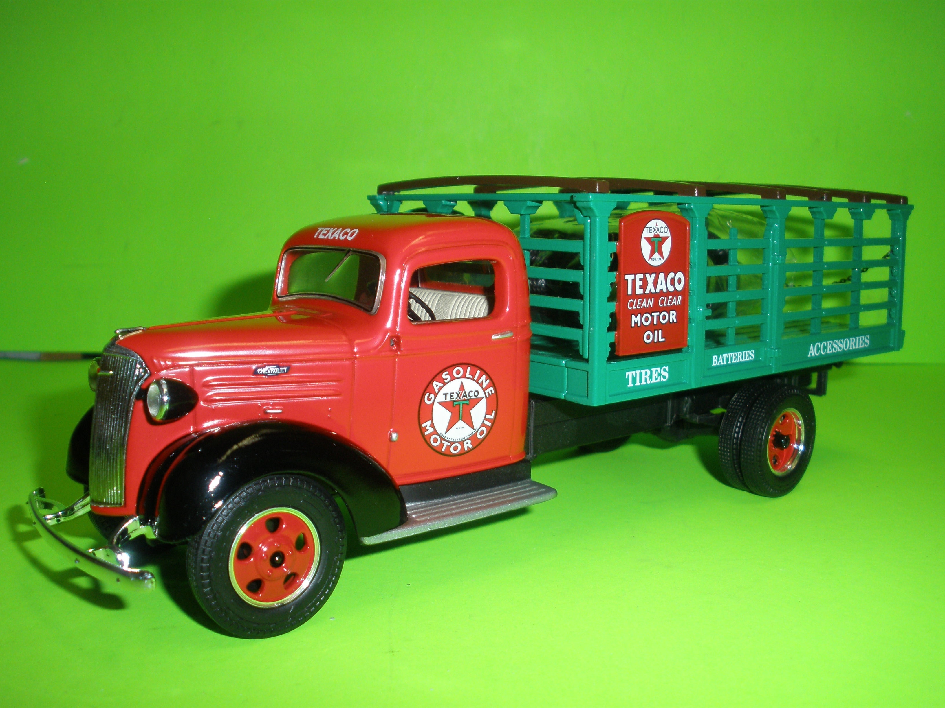 Texaco 1937 Chevrolet Stake Truck