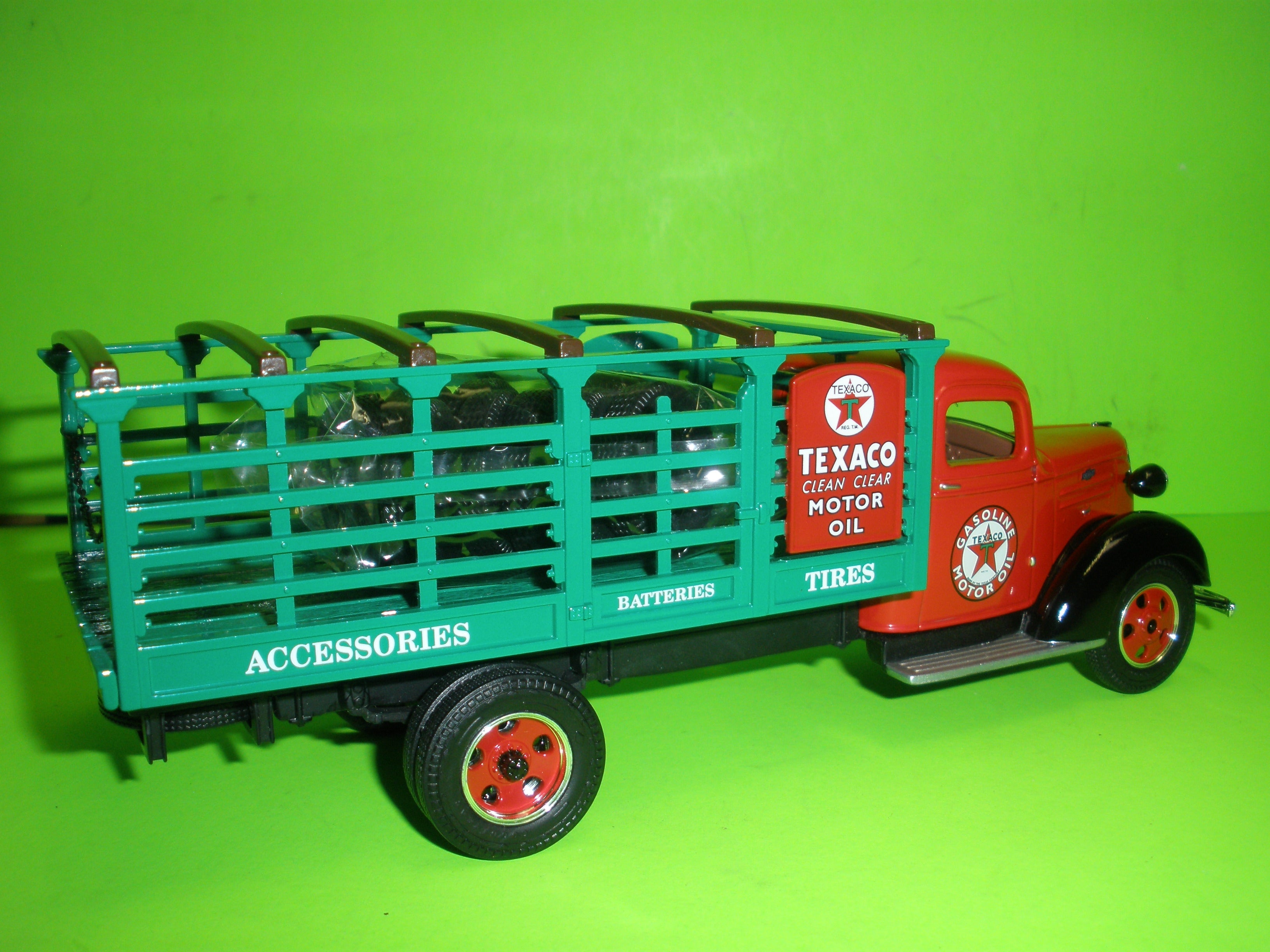 Texaco 1937 Chevrolet Stake Truck