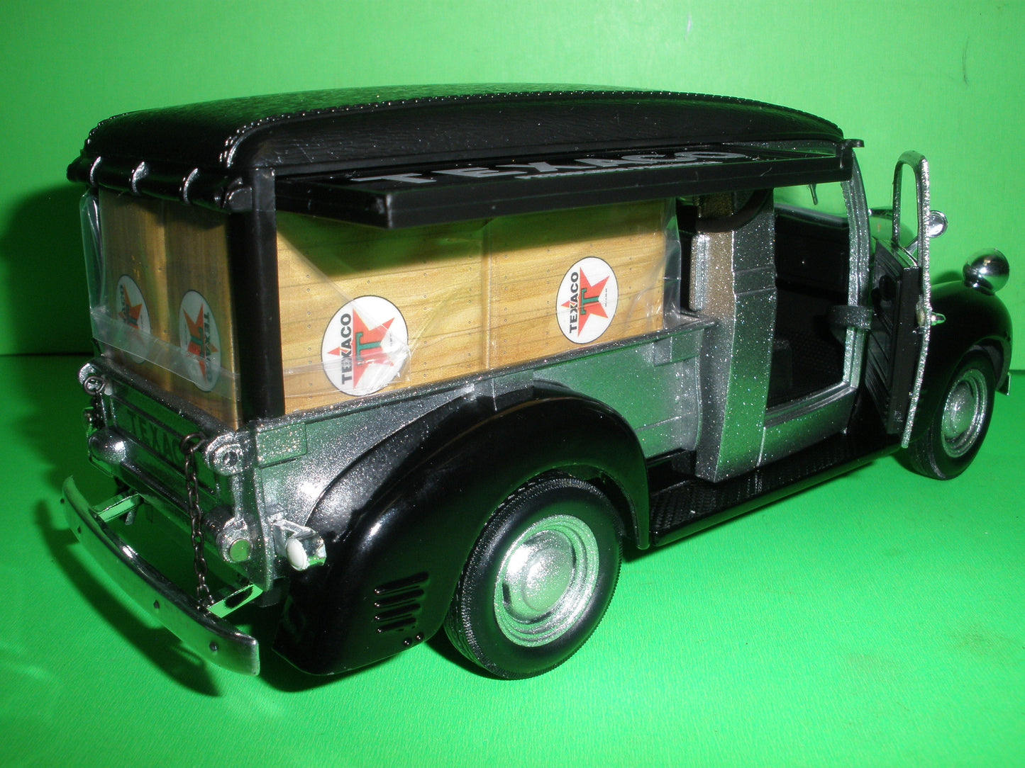 Texaco 1947 Dodge Canopy Truck Special Edition