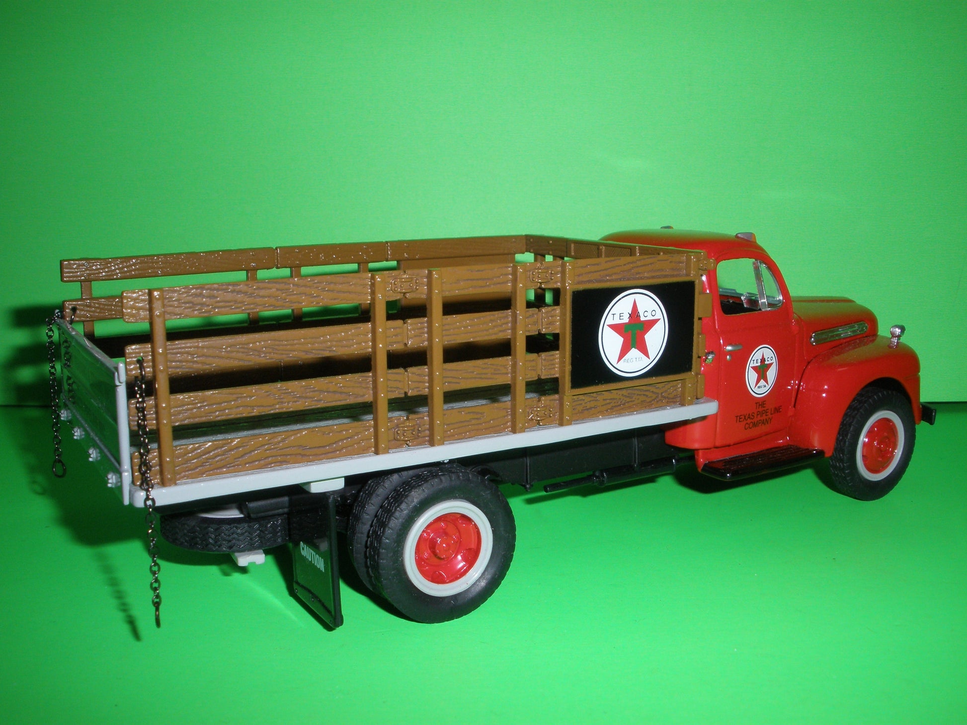 Texaco 1951 Ford F-6 Stake Truck Pipeline Series