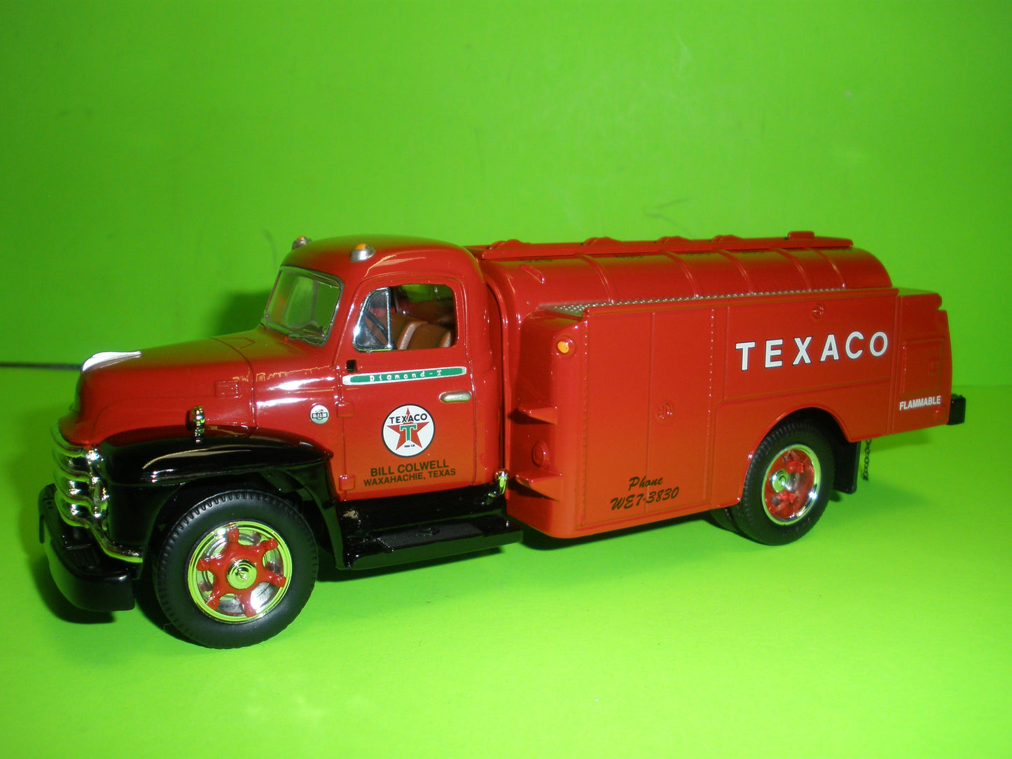 Texaco 1955 Diamond T Tanker Truck Colwell Series