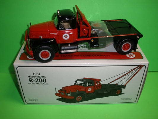 Texaco 1957 International R-200 Gin Pole Tow Truck Pipeline Series