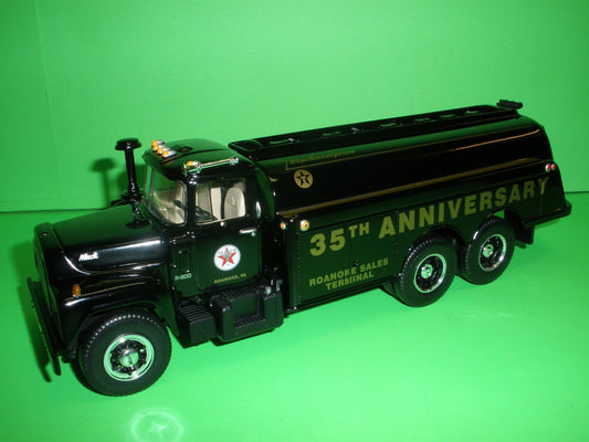 Texaco 1960's Mack R-Model Tanker Truck Star Enterprise Series