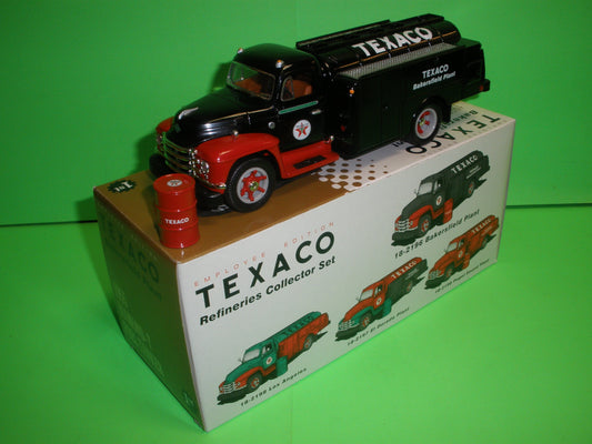 Texaco Bakersfield Plant 1955 Diamond T Tanker Truck Refinery Series