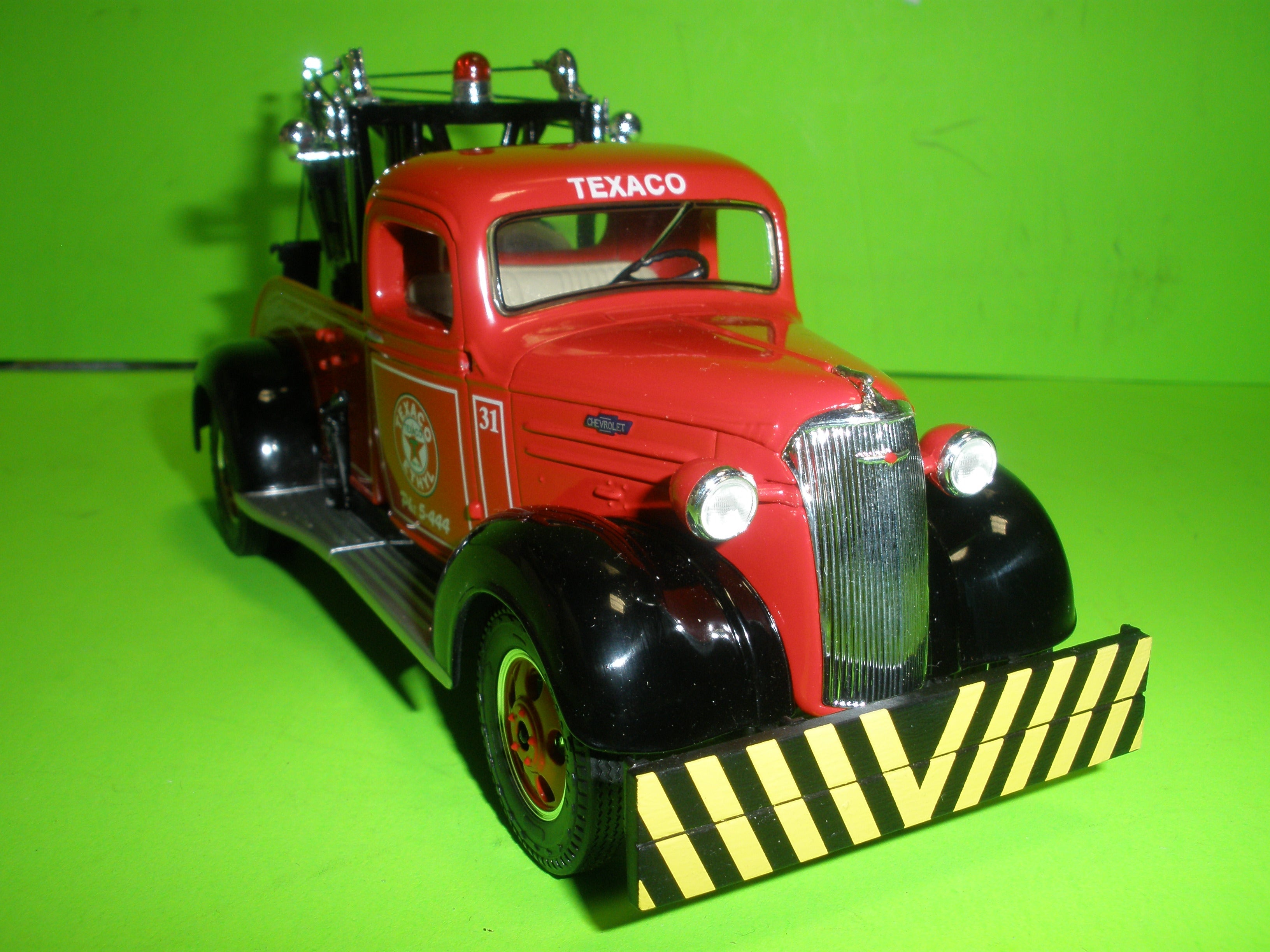 Texaco Ethyl Oil 1937 Chevrolet Tow Truck