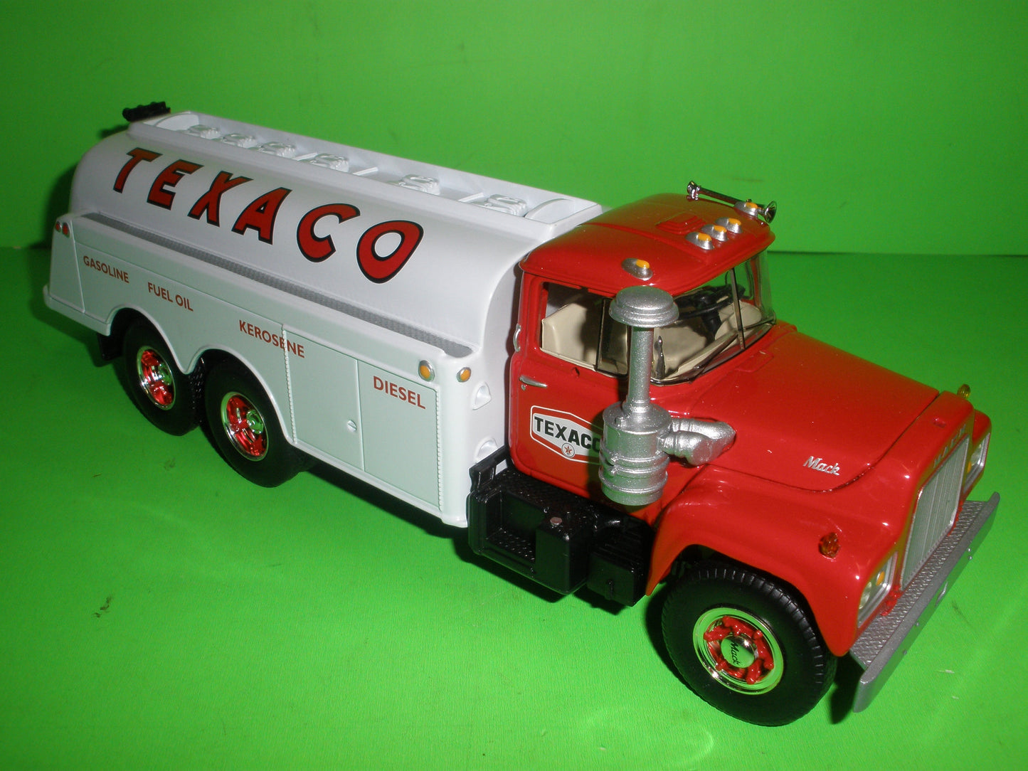 Texaco Farm Series Set of 3 - 1953 Ford C-600 Tanker, 1966 Mack R Model Tanker & 1958 GMC Stake Truck