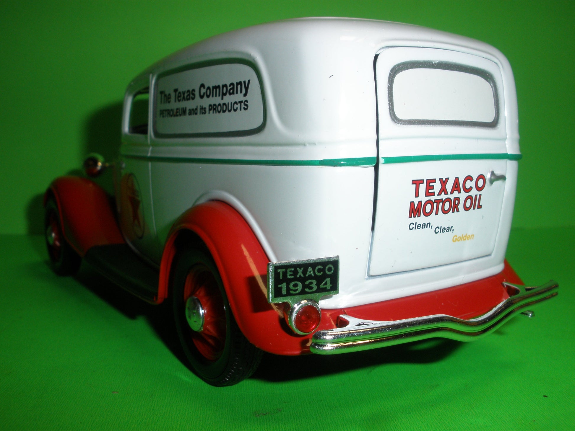 Texaco Motor Oil 1934 Ford Sedan Delivery