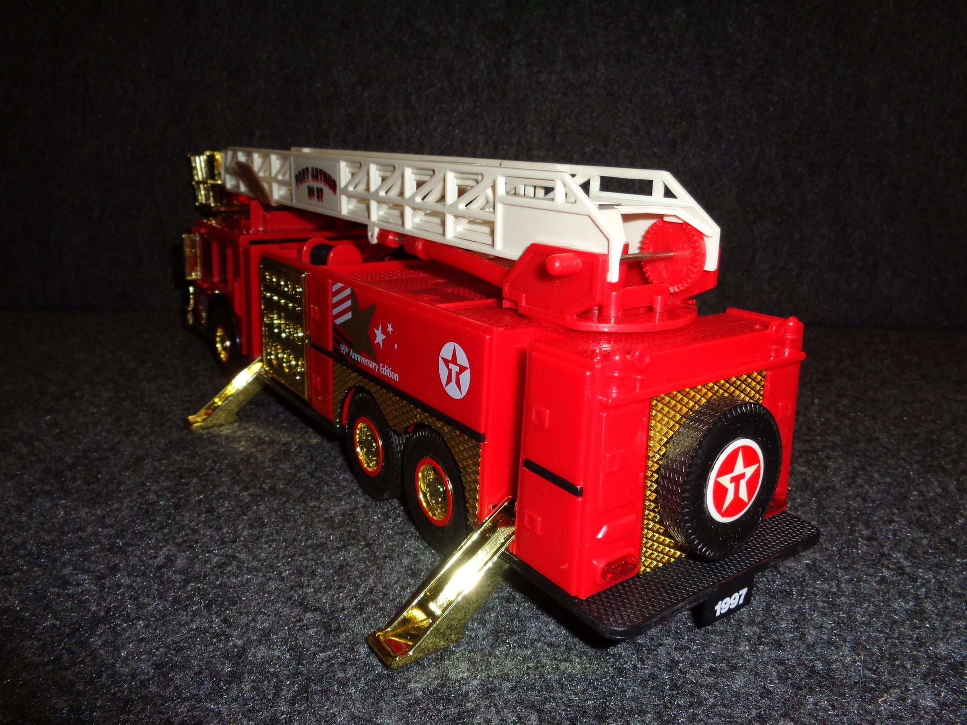 Texaco Port Arthur Fire Truck Gold