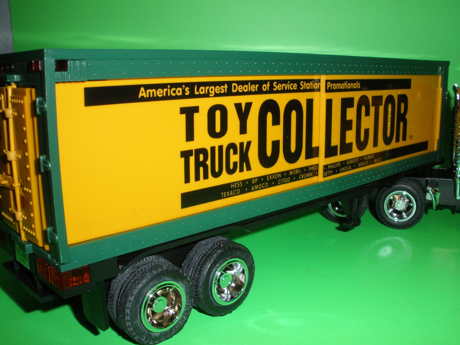 Toy Truck Collector Freight Truck